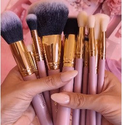 brush-set-thumb